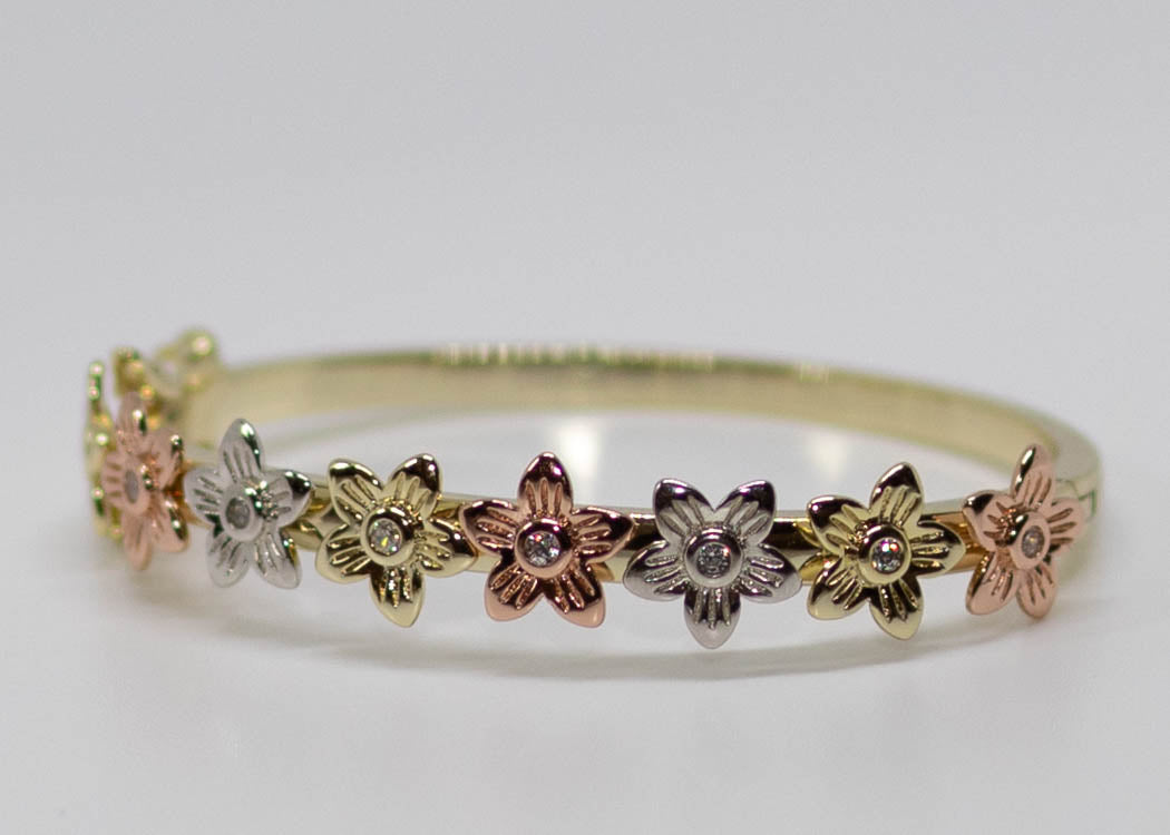 Tricolor Flower Bangle
